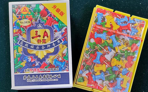 奎屯扑克批发采购指南与产品质量识别要点解析